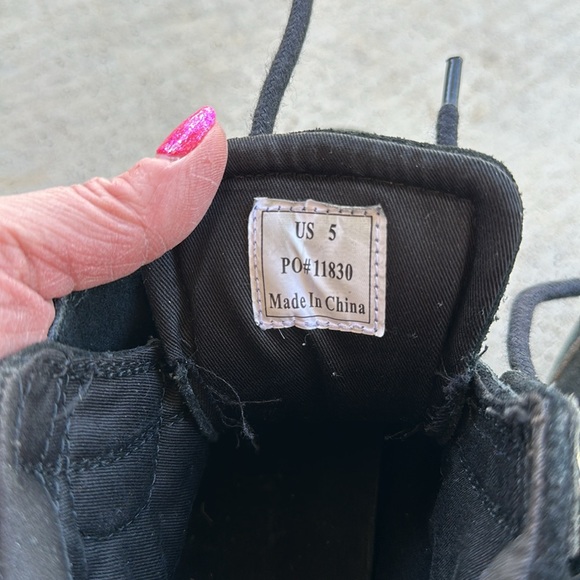 G-Force Racing Gear. Youth size 5 shoes SFI 3.3/5 - Picture 4 of 8